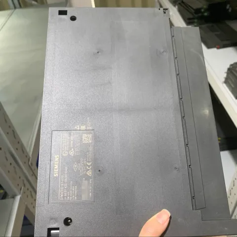 Siemens 6ES7422-1BL00-0AA0 PLC Module — product photo 13 of 17