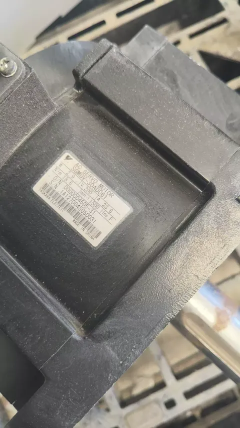Yaskawa SGDV-200A01A002000 / SGMGV-30ADC61 Motor & Drive Component product photo 8