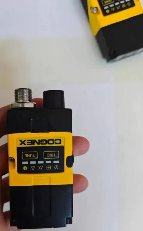 Cognex DM262X Industrial Sensor — product photo 11 of 23