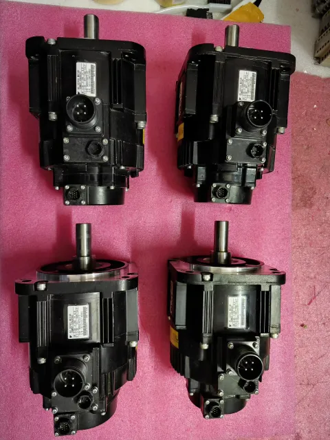 Yaskawa SGDV-7R6A11A002000 / SGMGV-09ADC6C Motor & Drive Component product photo 2