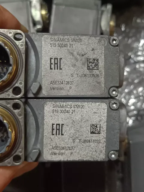 Siemens 519 30040 21 / A5E33412837 Industrial Sensor — product photo 2 of 26