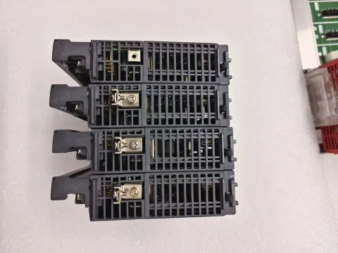 Mitsubishi Electric Q68DAVN PLC Module — product photo 14 of 31