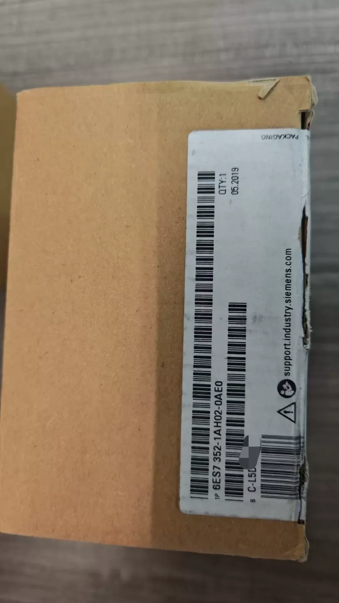 Siemens 6ES7 352-1AH02-0AE0 Industrial Control Board product photo 1