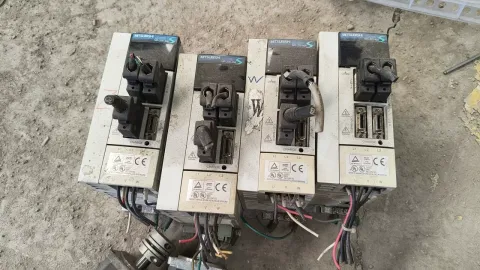 Mitsubishi Electric MR-J2S-40A; HC-KFS43B; HC-KFS43 Motor & Drive Component product photo 3