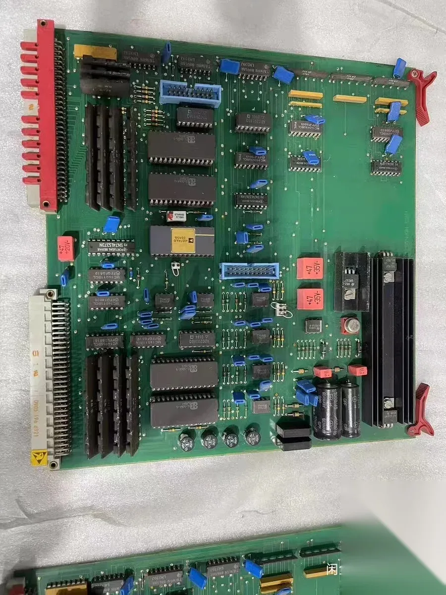 Heidelberg 81.186.3858/3 Industrial Control Board product photo 1