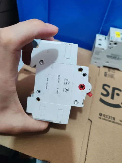 ABB E273/125 Industrial Sensor product photo 3