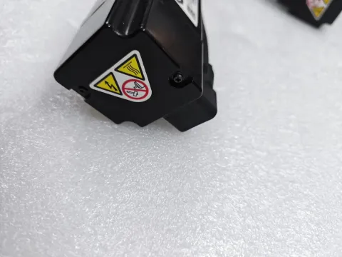 Yaskawa SGMAV-01ADA21 Motor & Drive Component — product photo 5 of 14