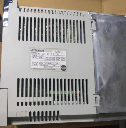 Mitsubishi Electric MR-J2S-350B-PY135 Motor & Drive Component product photo 3