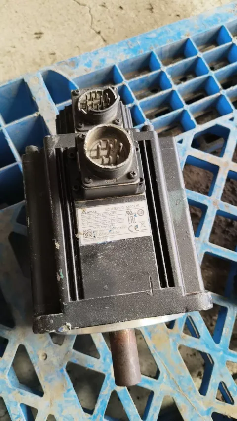 Delta ECMA-E21320RS Motor & Drive Component product photo 9