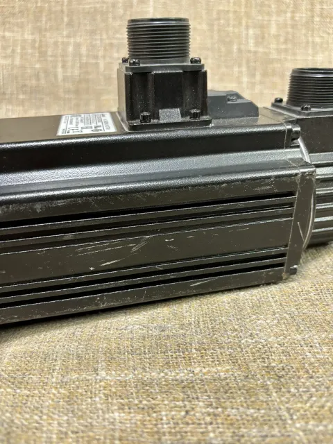 Delta ECMA-C21020SS Motor & Drive Component — product photo 4 of 18