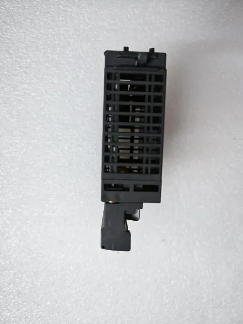 Mitsubishi Electric QY80 PLC Module — product photo 5 of 42