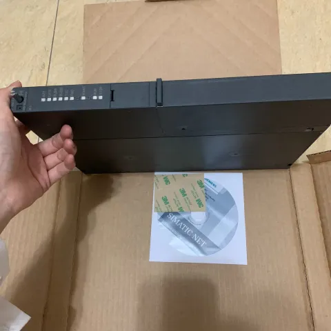 Siemens 6GK7443-1GX30-0XE0 Industrial Automation Component — product photo 11 of 13