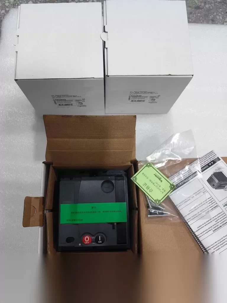 Schneider Electric LV432642 / MT400/630 Motor & Drive Component product photo 1