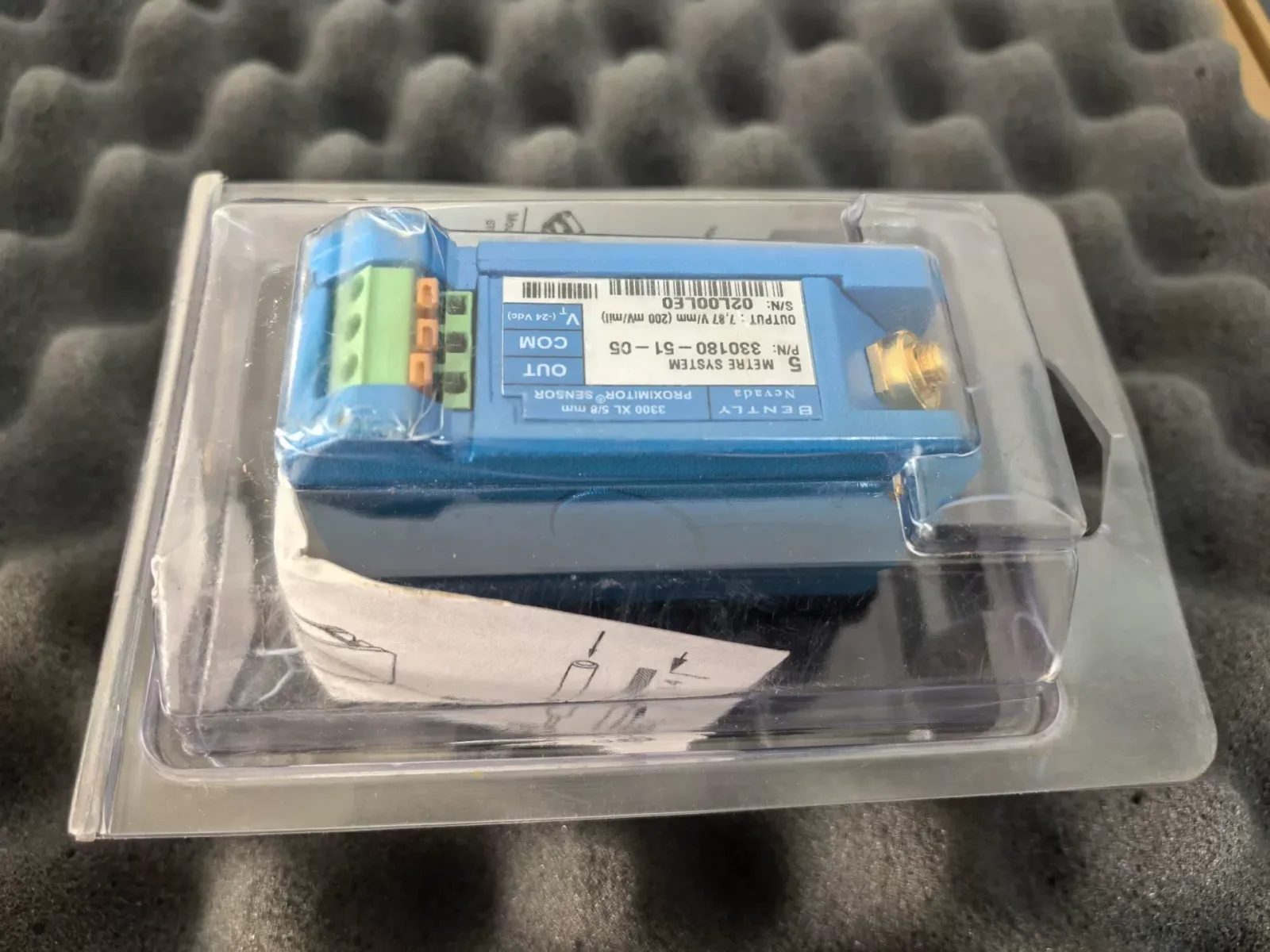 Bently Nevada 330180-51-05 Industrial Sensor — product photo 1 of 2