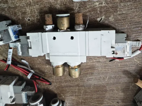 SMC SY7320-5LZD-02 Industrial Automation Component product photo 4