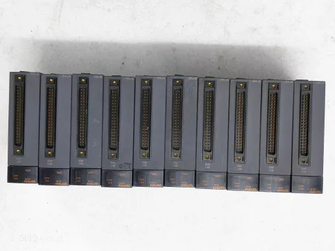 Mitsubishi Electric QD75D2 Industrial Automation Component — product photo 9 of 26