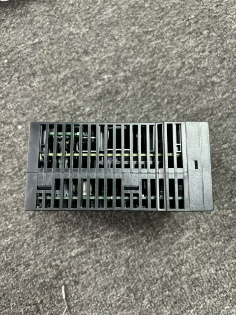 KEYENCE KV-8000 PLC Module product photo 5