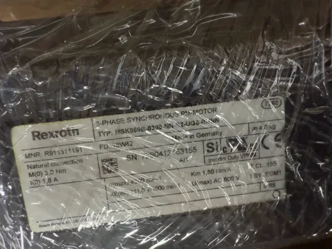 Bosch Rexroth MSK050B-0300-NN-S2-UG0-RNNN Motor & Drive Component product photo 3