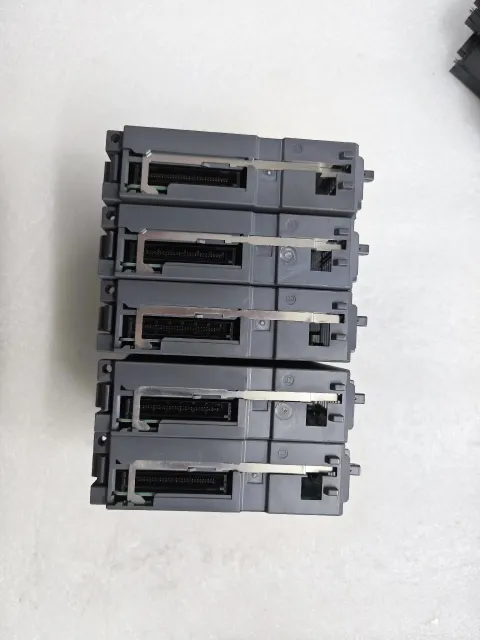 Mitsubishi Electric QD62 Industrial Automation Component — product photo 10 of 45