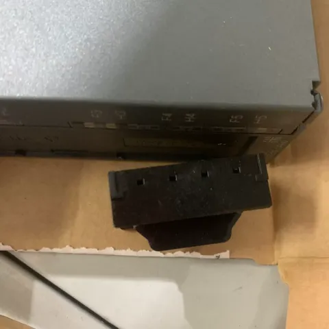 Siemens 6ES7 336-4GE00-0AB0 Industrial Automation Component — product photo 7 of 22