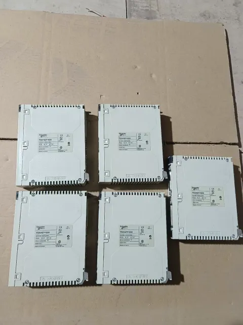 Schneider Electric TSXAEY1600 Industrial Automation Component — product photo 4 of 17