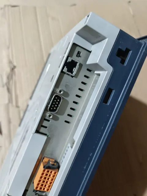 Schneider Electric / Telemecanique XBTGT5330 Industrial Automation Component product photo 5