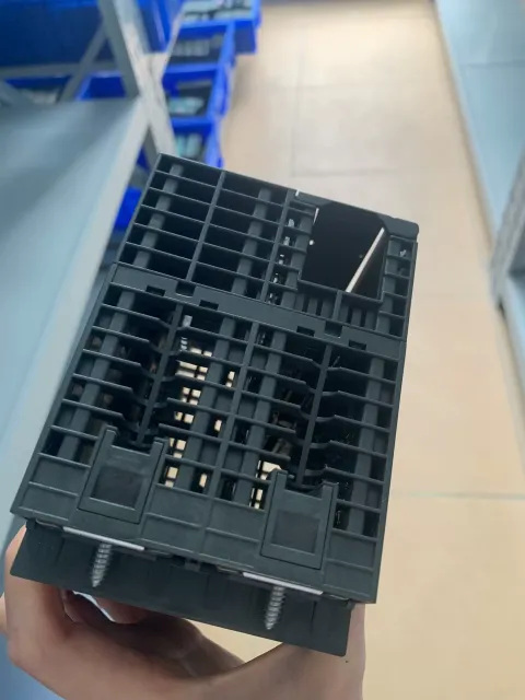 Siemens 6ES7 326-1BK02-0AB0 PLC Module — product photo 14 of 14
