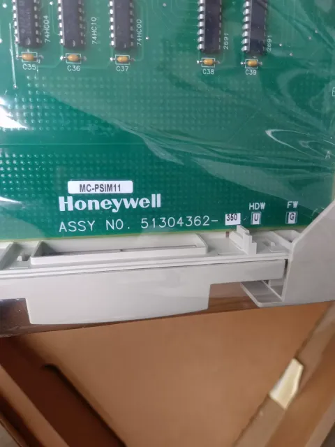 Honeywell 51304362-350 Industrial Control Board product photo 3