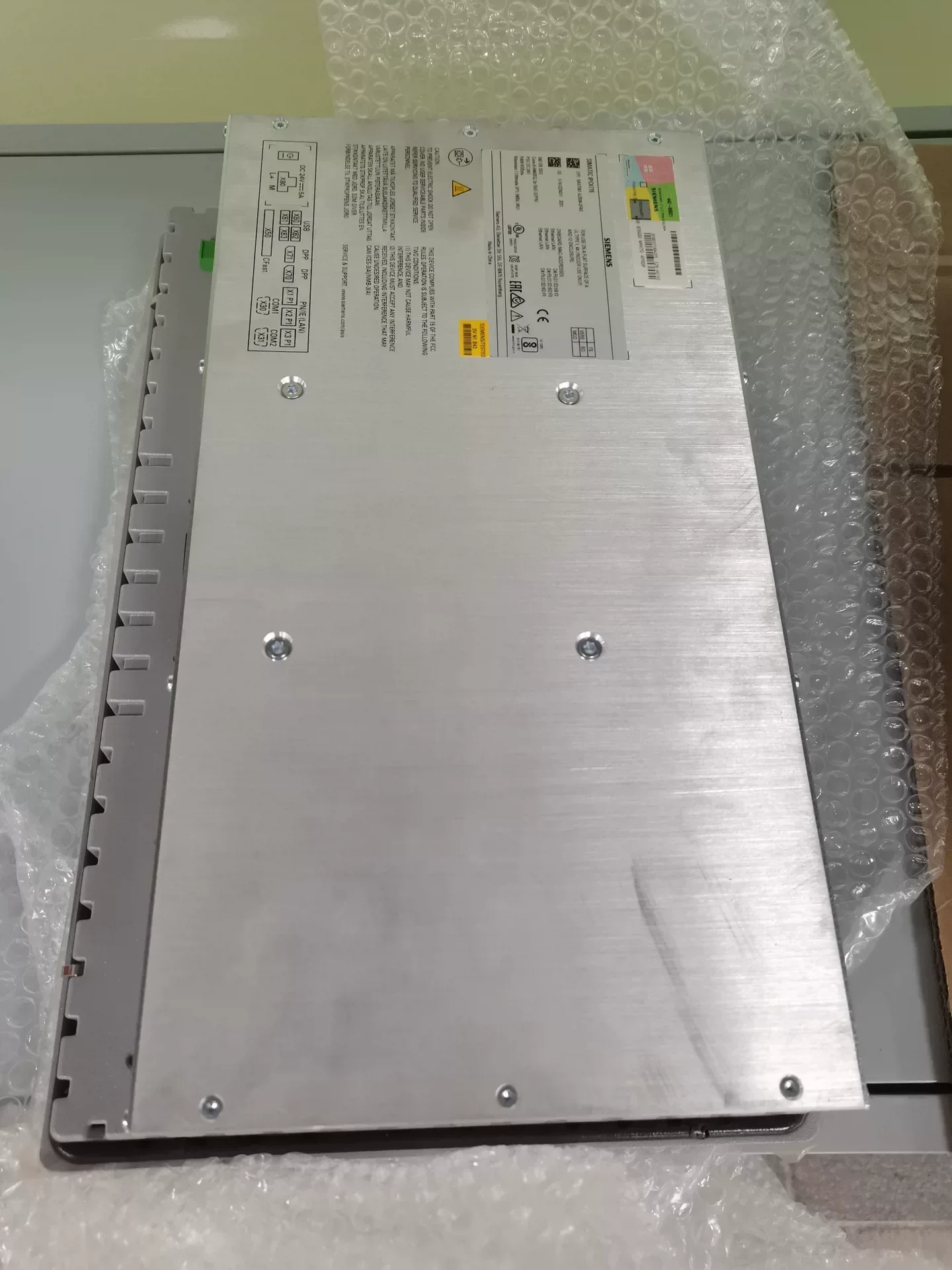 Siemens 6AV7241-5JB04-0FA0 Industrial Automation Component product photo 1