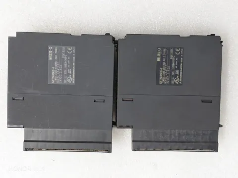 Mitsubishi Electric Q64TCCTT PLC Module product photo 1