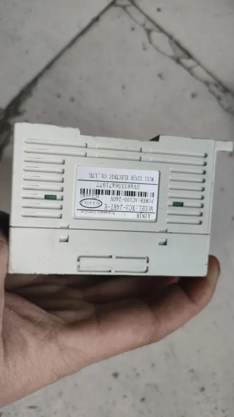 XINJE XC3-24RT-E PLC Module product photo 3