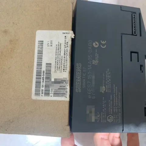 Siemens 6ES7151-1AA05-0AB0 Industrial Automation Component — product photo 3 of 5