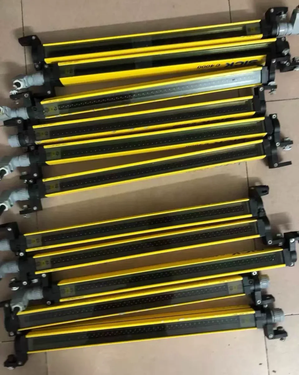 SICK C40S-0404CA010 Industrial Automation Component product photo 1