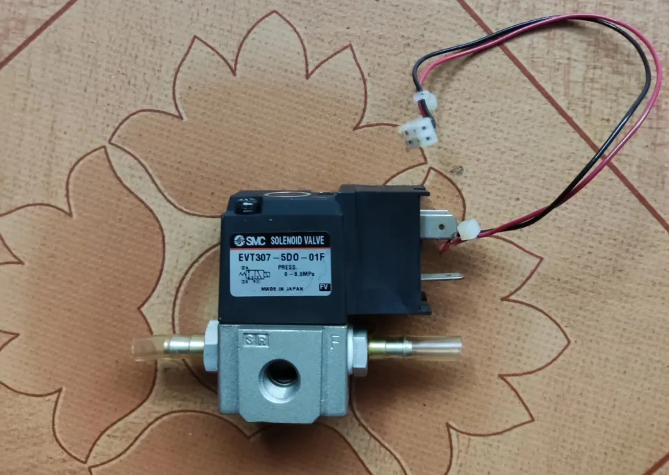 SMC EVT307-5D0-01F Industrial Automation Component product photo 1
