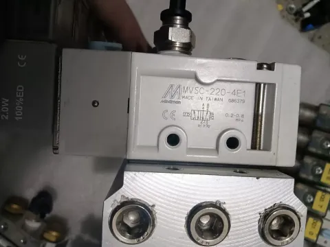 MINDMAN MVSC-220-4E1 Industrial Automation Component product photo 3