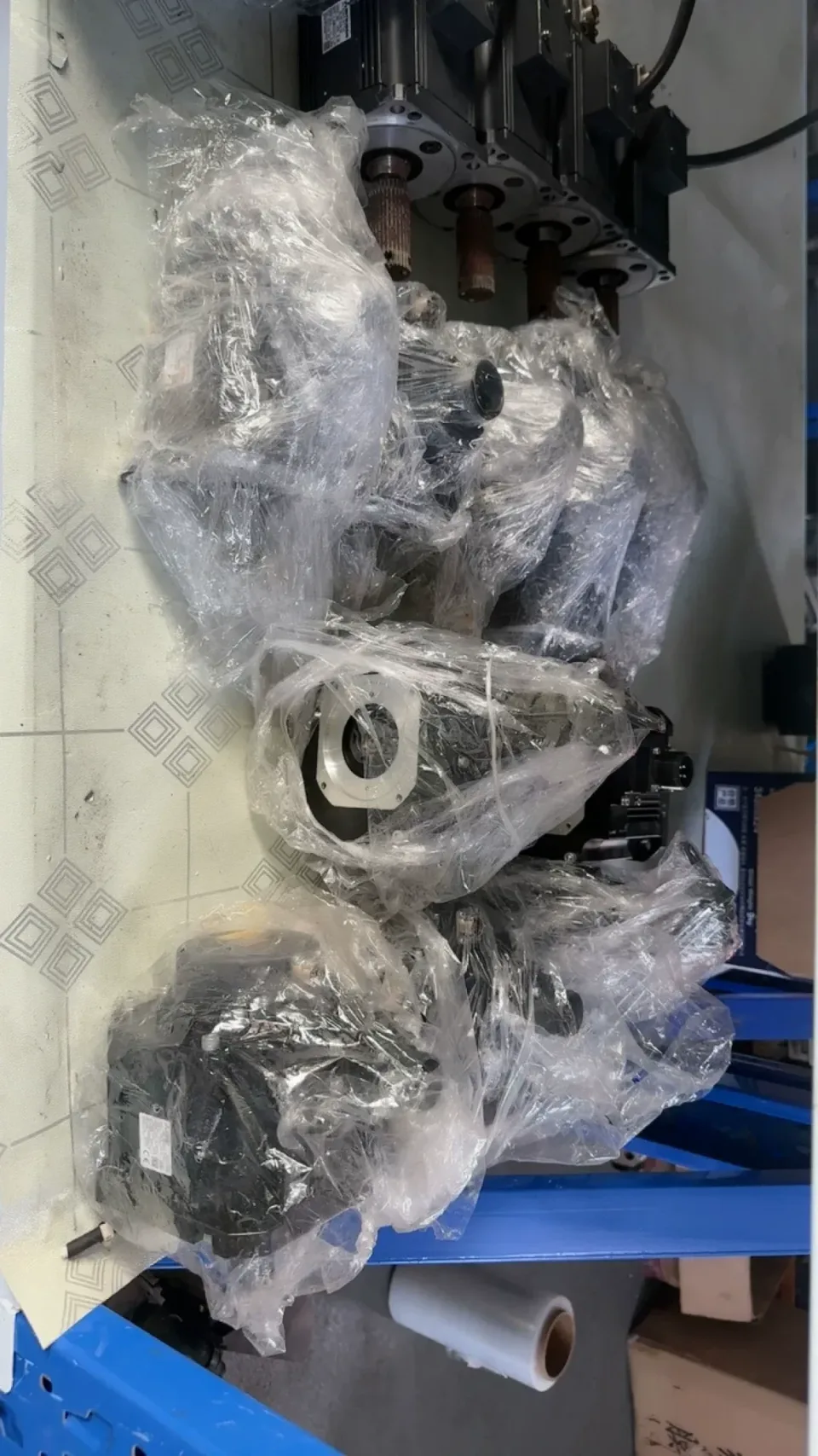 Mitsubishi Electric HF302S Motor & Drive Component product photo 1