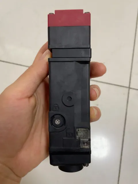 Omron D4SL-N2RFG-DN Industrial Sensor product photo 2