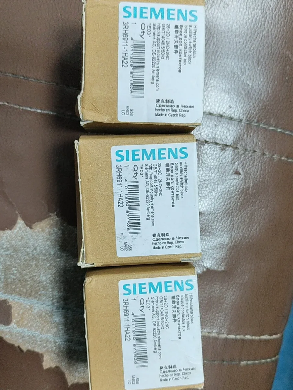 Siemens 3RH6911-1HA22 Industrial Automation Component product photo 1