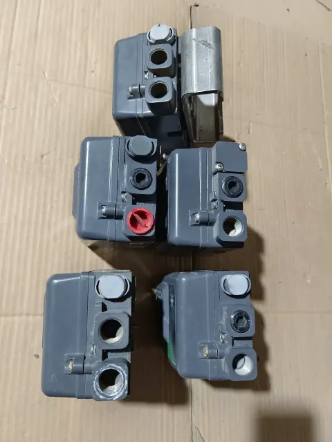 Fisher DVC2000 Industrial Automation Component — product photo 16 of 17