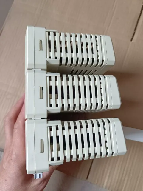 ABB AO810V2 / 3BSE038415R1 Industrial Automation Component product photo 4