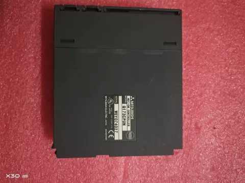 Mitsubishi Electric Q173CPUN Industrial Control Board — product photo 4 of 10