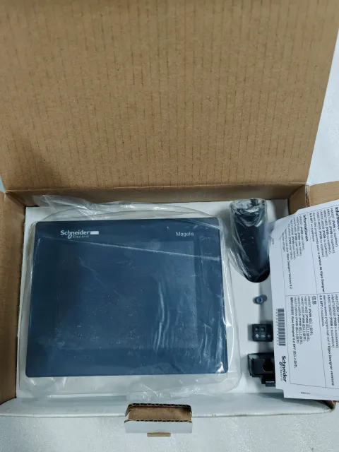 Schneider Electric HMISTU855 Industrial Automation Component — product photo 7 of 8