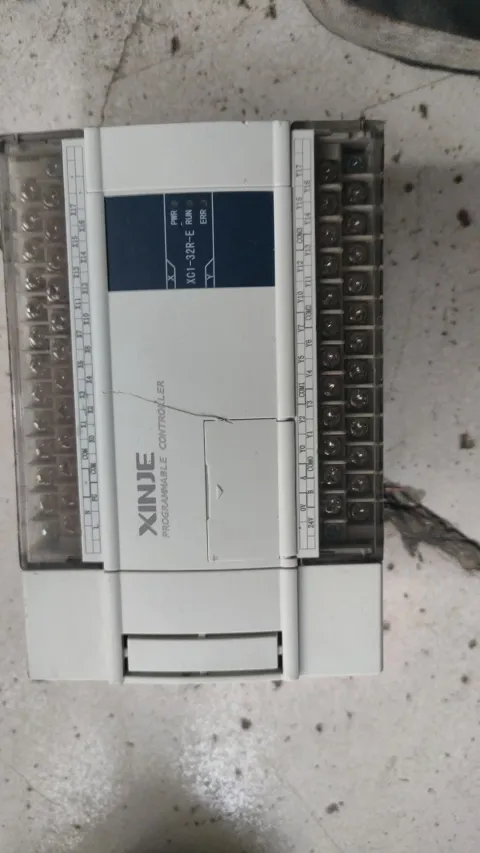 XINJE XC1-32R-E PLC Module — product photo 9 of 16