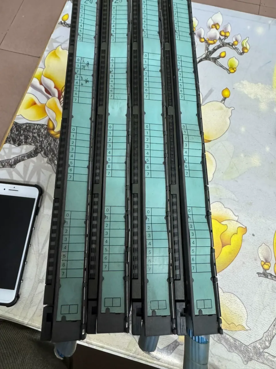 Siemens 6ES7421-1BL01-0AA0 Industrial Automation Component product photo 1