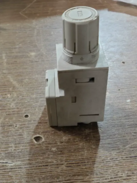 SMC ARM10-08G Industrial Automation Component product photo 3