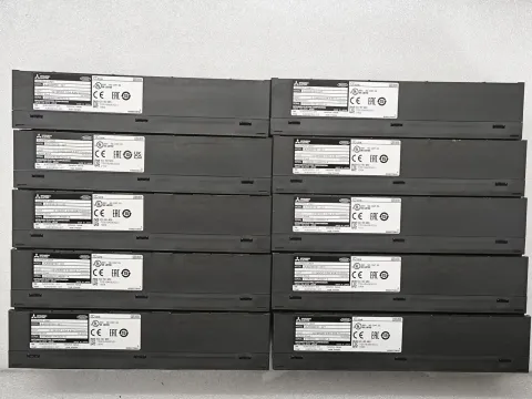 Mitsubishi Electric AJ65SBTB1-32T Industrial Automation Component — product photo 44 of 49