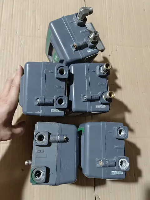 Fisher DVC2000 Industrial Automation Component — product photo 17 of 17