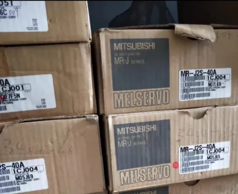 Mitsubishi Electric MR-J2S-350A Motor & Drive Component — product photo 7 of 9