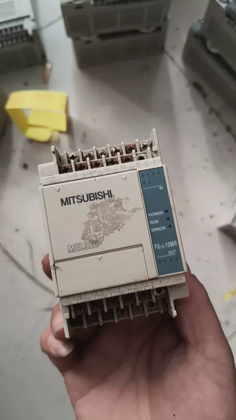 Mitsubishi Electric FX1S-10MR-001 PLC Module product photo 2