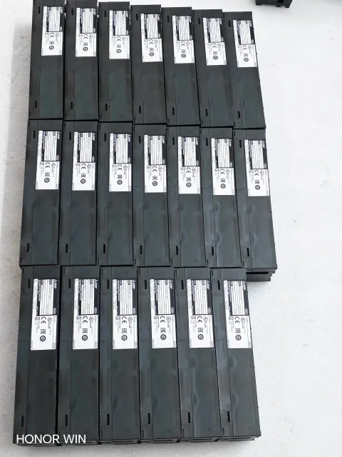 Mitsubishi Electric AJ65SBTB1-32D I/O Module — product photo 19 of 50